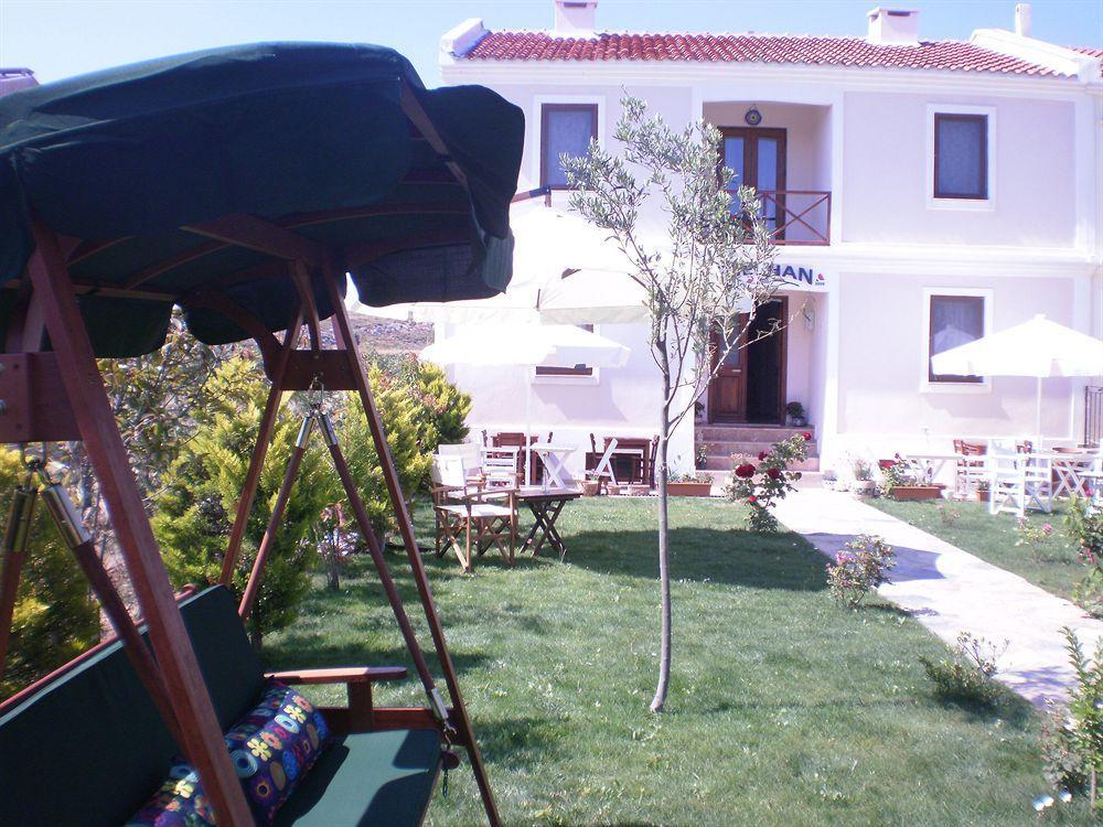 Ege Han Hotel Bozcaada Bagian luar foto