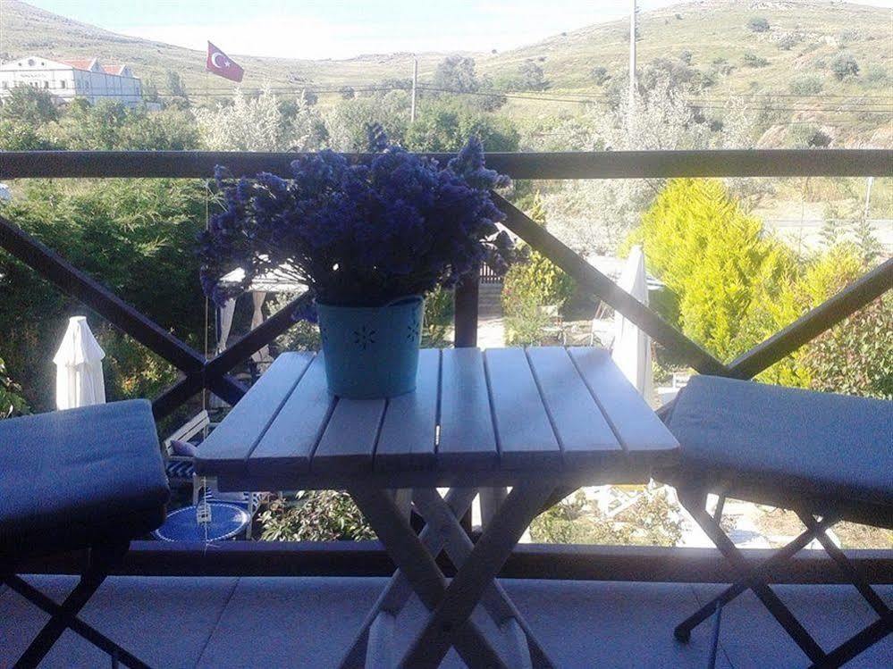 Ege Han Hotel Bozcaada Bagian luar foto